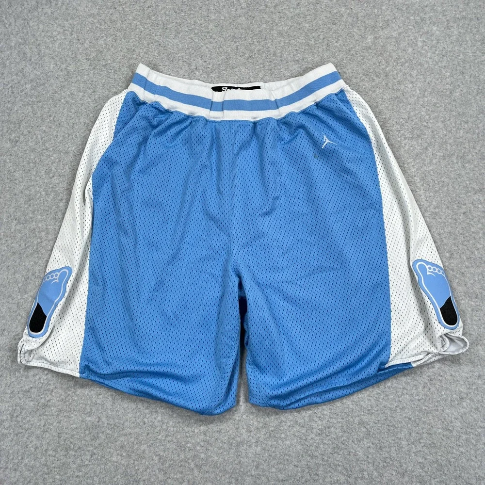 Jordan North Carolina Tar Heels Basketball Shorts Mens L 82 National Champions